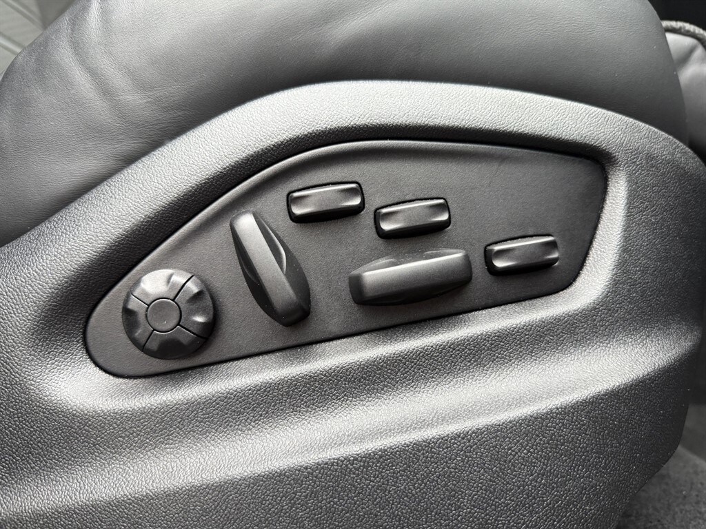 Used Porsche Cayenne 2024 for sale - 77247672: Photo 28