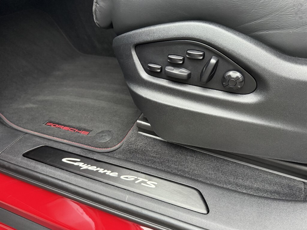 Used Porsche Cayenne 2024 for sale - 77247672: Photo 49