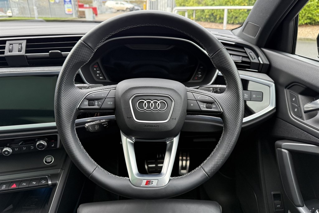 Used Audi Q3 2022 for sale - 77247670: Photo 16