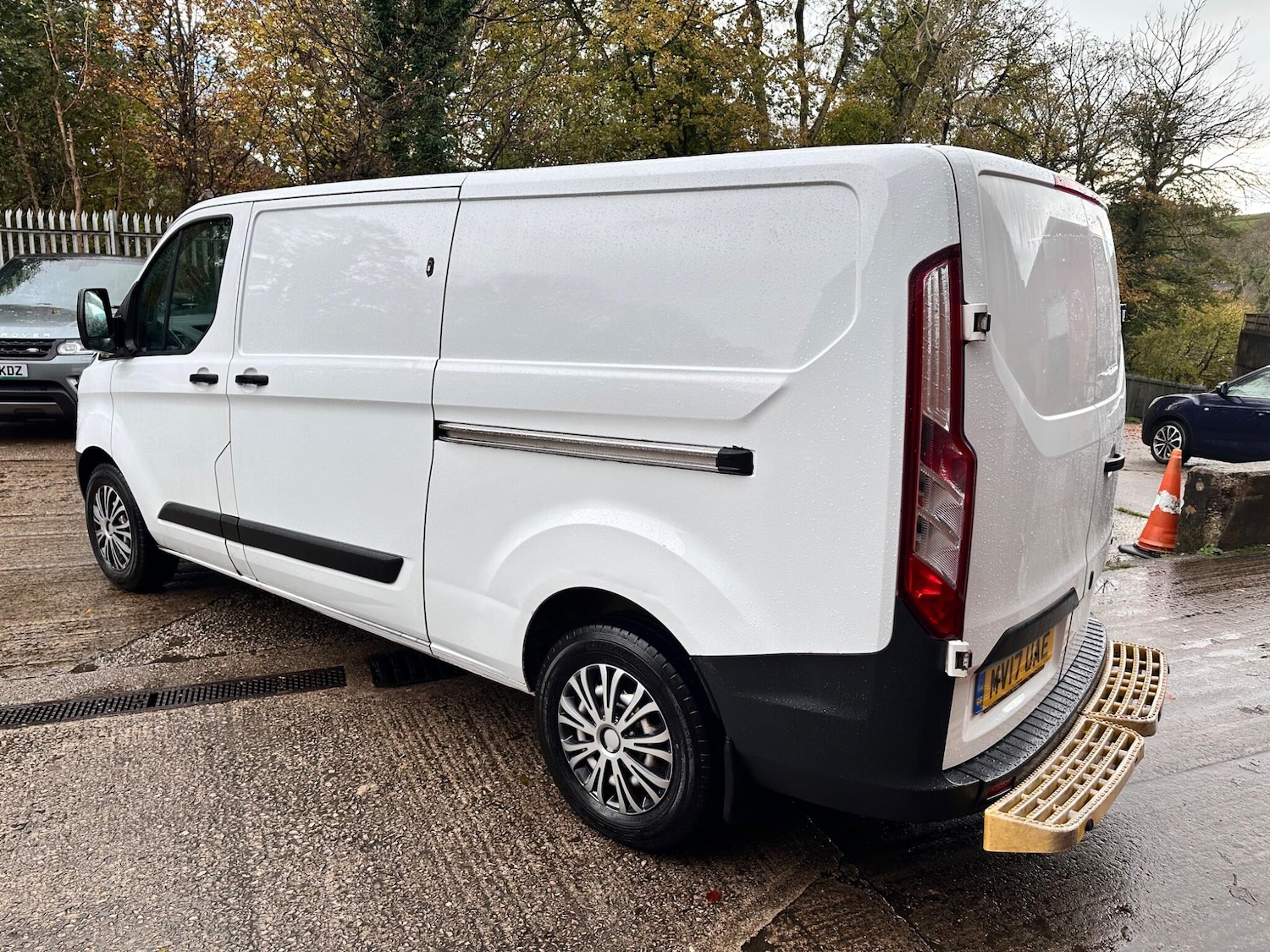 Used Ford Transit Custom 2017 for sale - 76432635: Photo 14