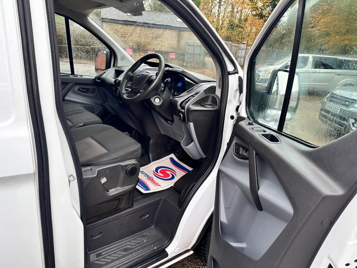 Used Ford Transit Custom 2017 for sale - 76432635: Photo 27