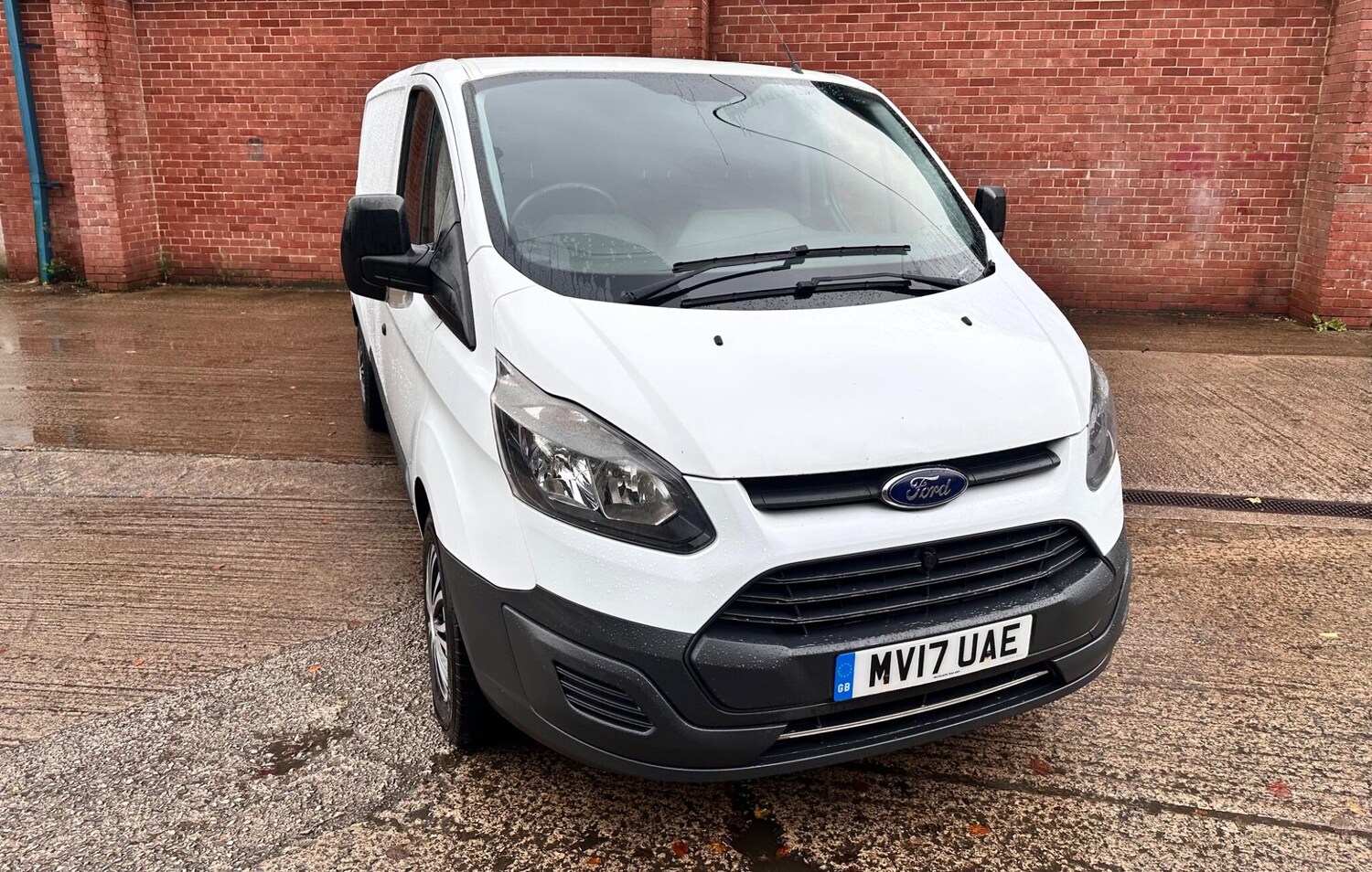 Used Ford Transit Custom 2017 for sale - 76432635: Photo 3