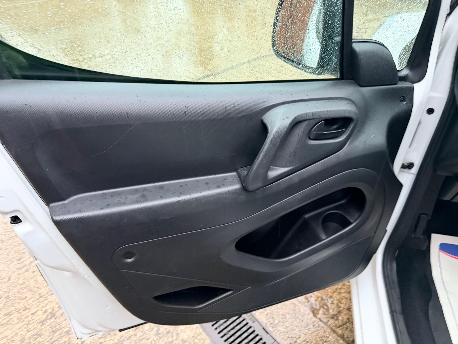 Used Citroen Berlingo 2017 for sale - 76952830: Photo 40