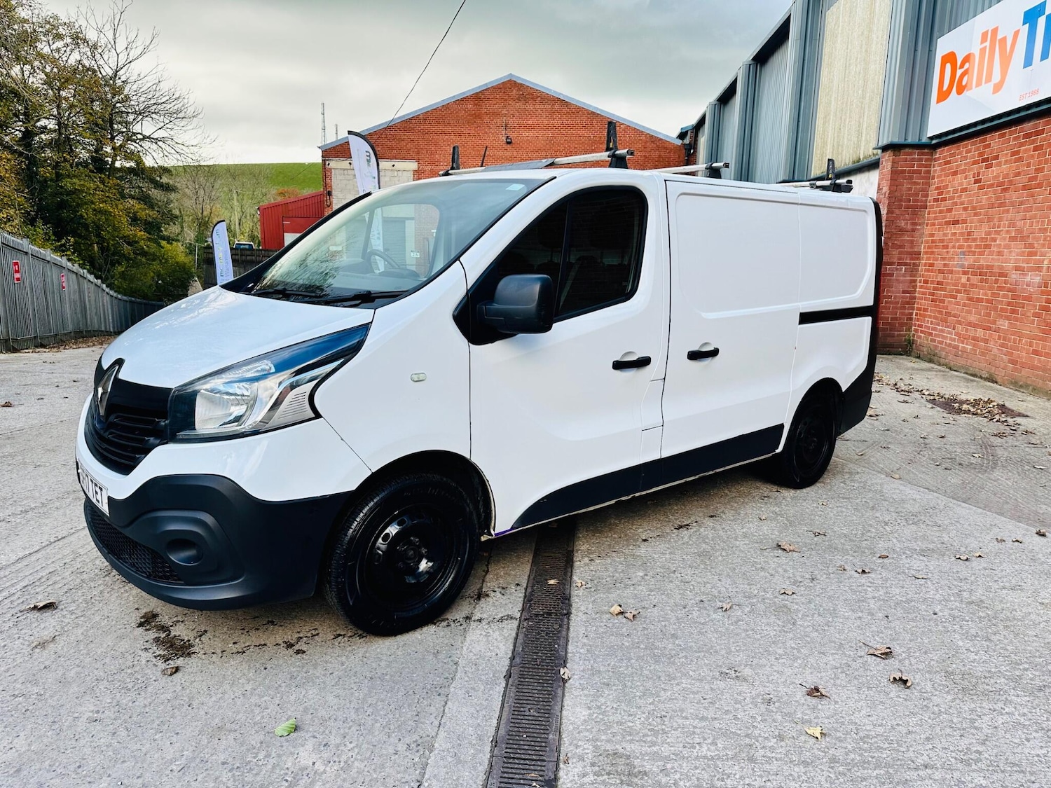 Used Renault Trafic 2017 for sale - 76360458: Photo 14