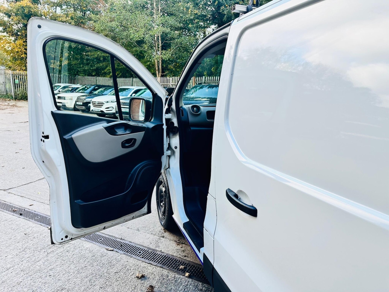 Used Renault Trafic 2017 for sale - 76360458: Photo 21