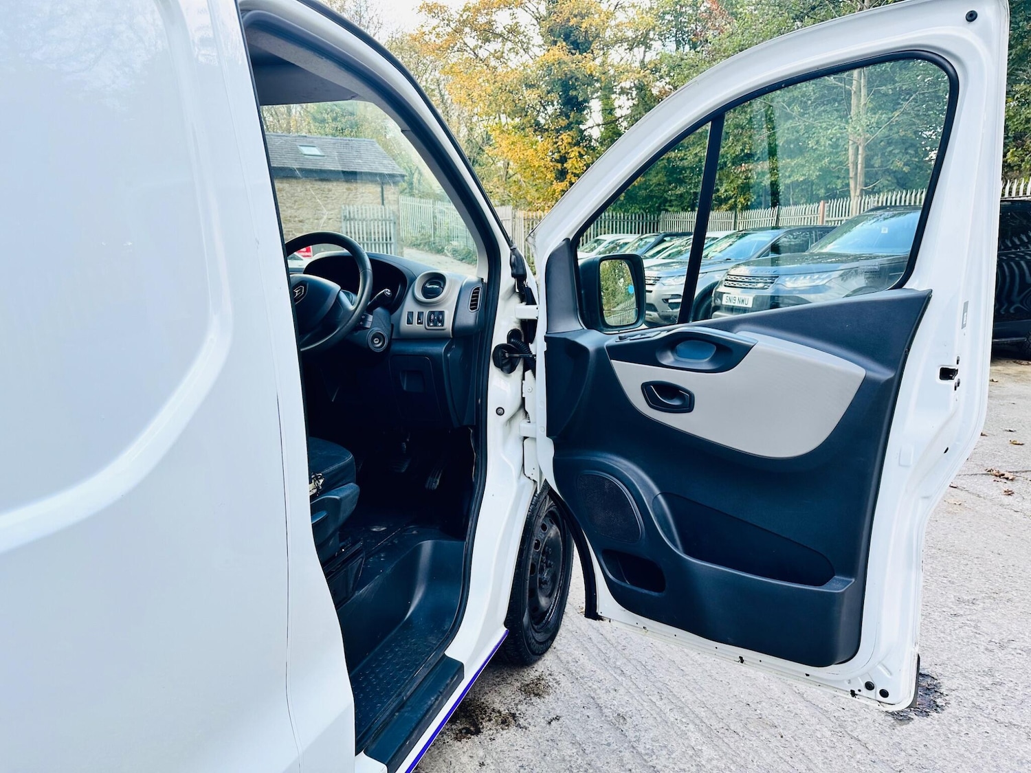 Used Renault Trafic 2017 for sale - 76360458: Photo 26