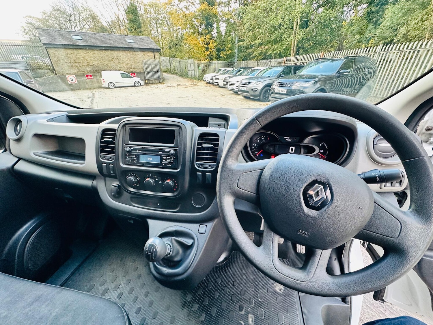 Used Renault Trafic 2017 for sale - 76360458: Photo 29
