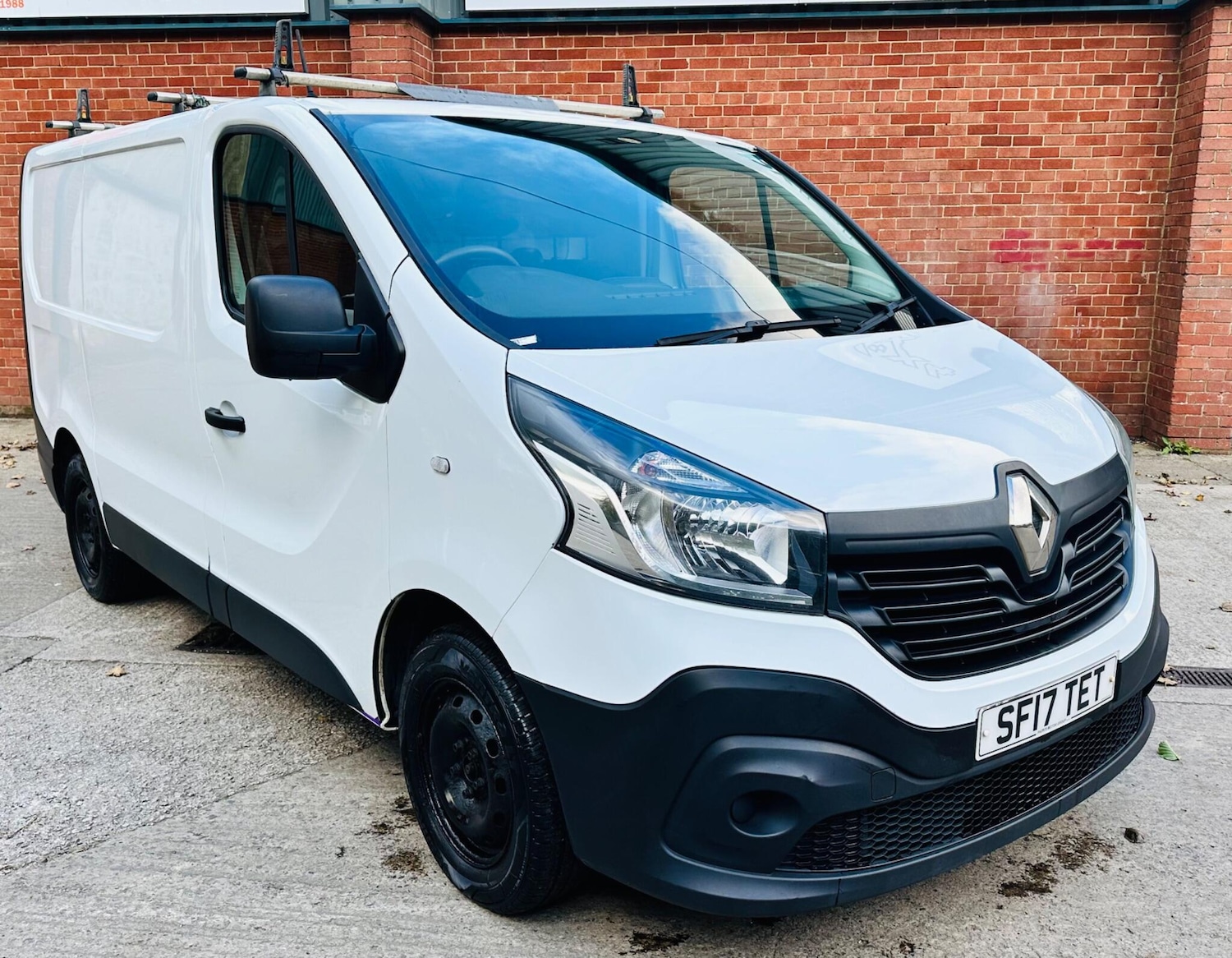 Used Renault Trafic 2017 for sale - 76360458: Photo 3
