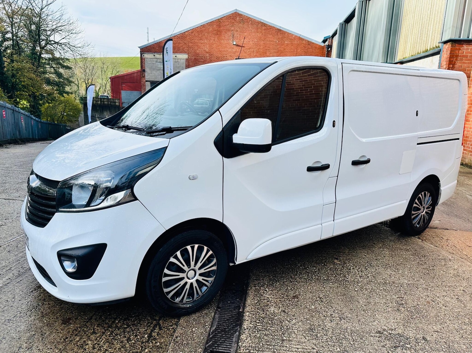 Used Vauxhall Vivaro 2018 for sale - 76423149: Photo 16
