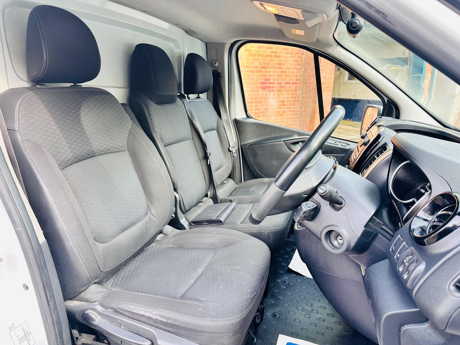 Used Vauxhall Vivaro 2018 for sale - 76423149: Photo 28