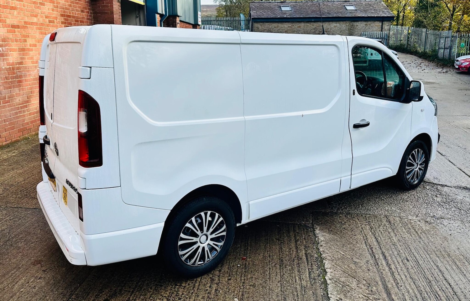 Used Vauxhall Vivaro 2018 for sale - 76423149: Photo 8