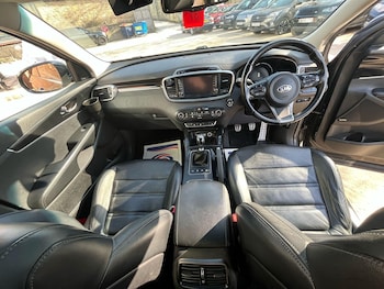 Used Kia Sorento 2015 for sale - 76108435: Photo