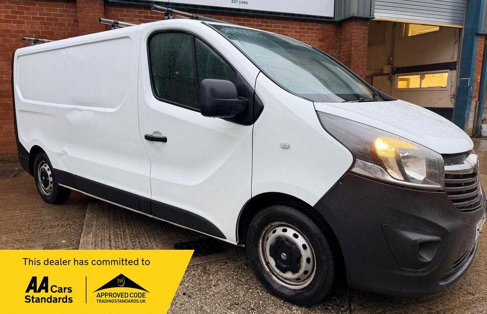 Used Vauxhall Vivaro 2017 for sale - 76952310: Photo 1