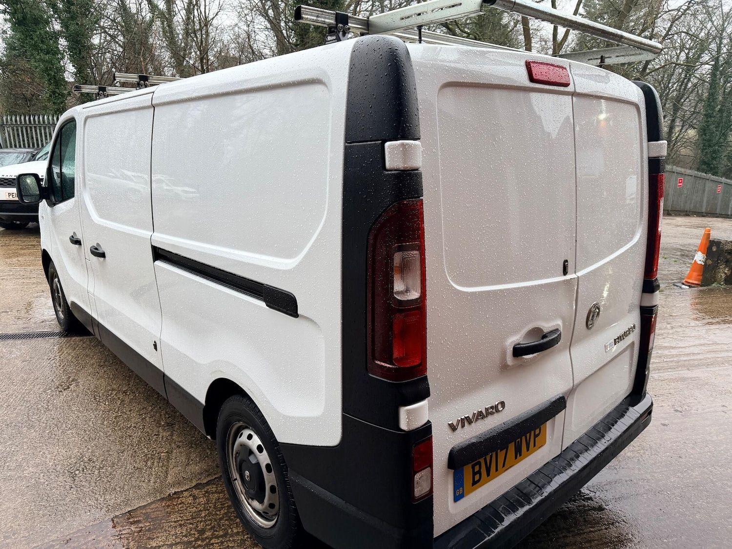 Used Vauxhall Vivaro 2017 for sale - 76952310: Photo 12