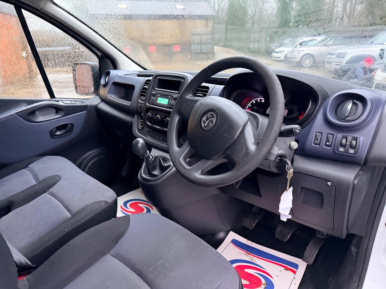 Used Vauxhall Vivaro 2017 for sale - 76952310: Photo 32