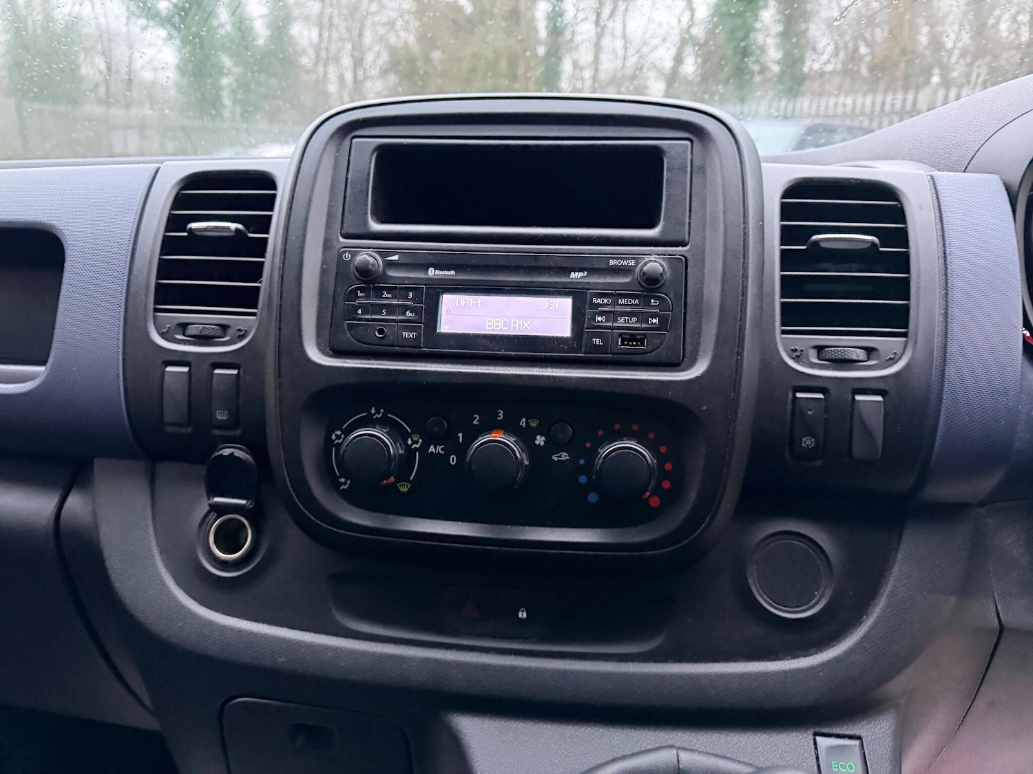 Used Vauxhall Vivaro 2017 for sale - 76952310: Photo 36