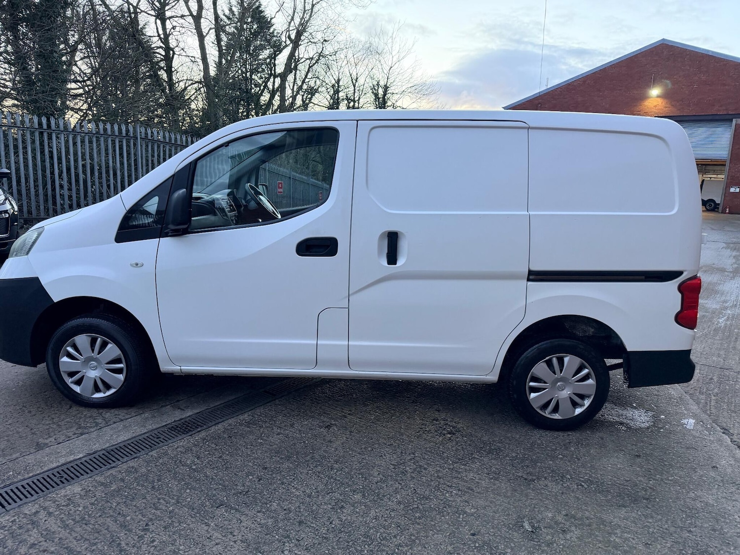 Used Nissan NV200 2014 for sale - 76913949: Photo 15