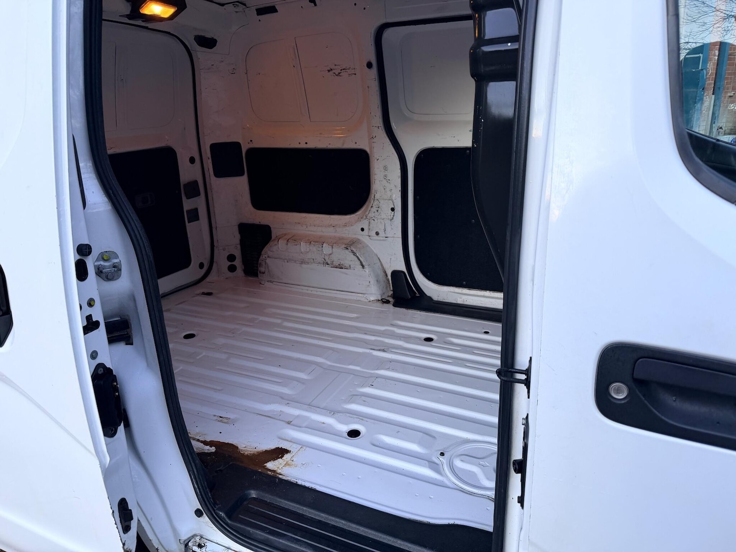 Used Nissan NV200 2014 for sale - 76913949: Photo 35