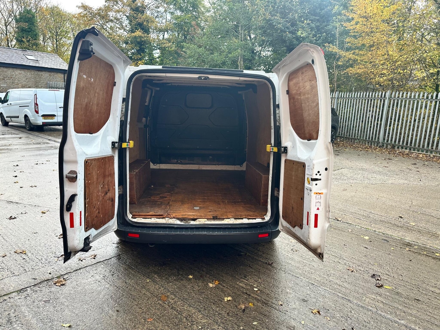 Used Ford Transit Custom 2016 for sale - 76349541: Photo 33