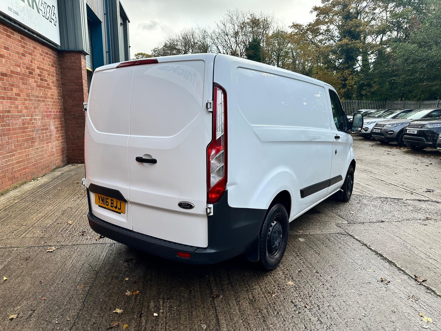 Used Ford Transit Custom 2016 for sale - 76349541: Photo 9