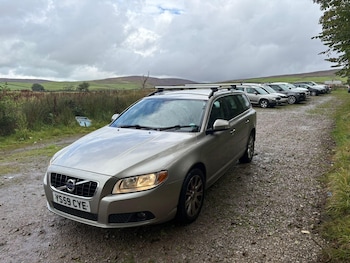 Used Volvo V70 2009 for sale - 75757218: Photo