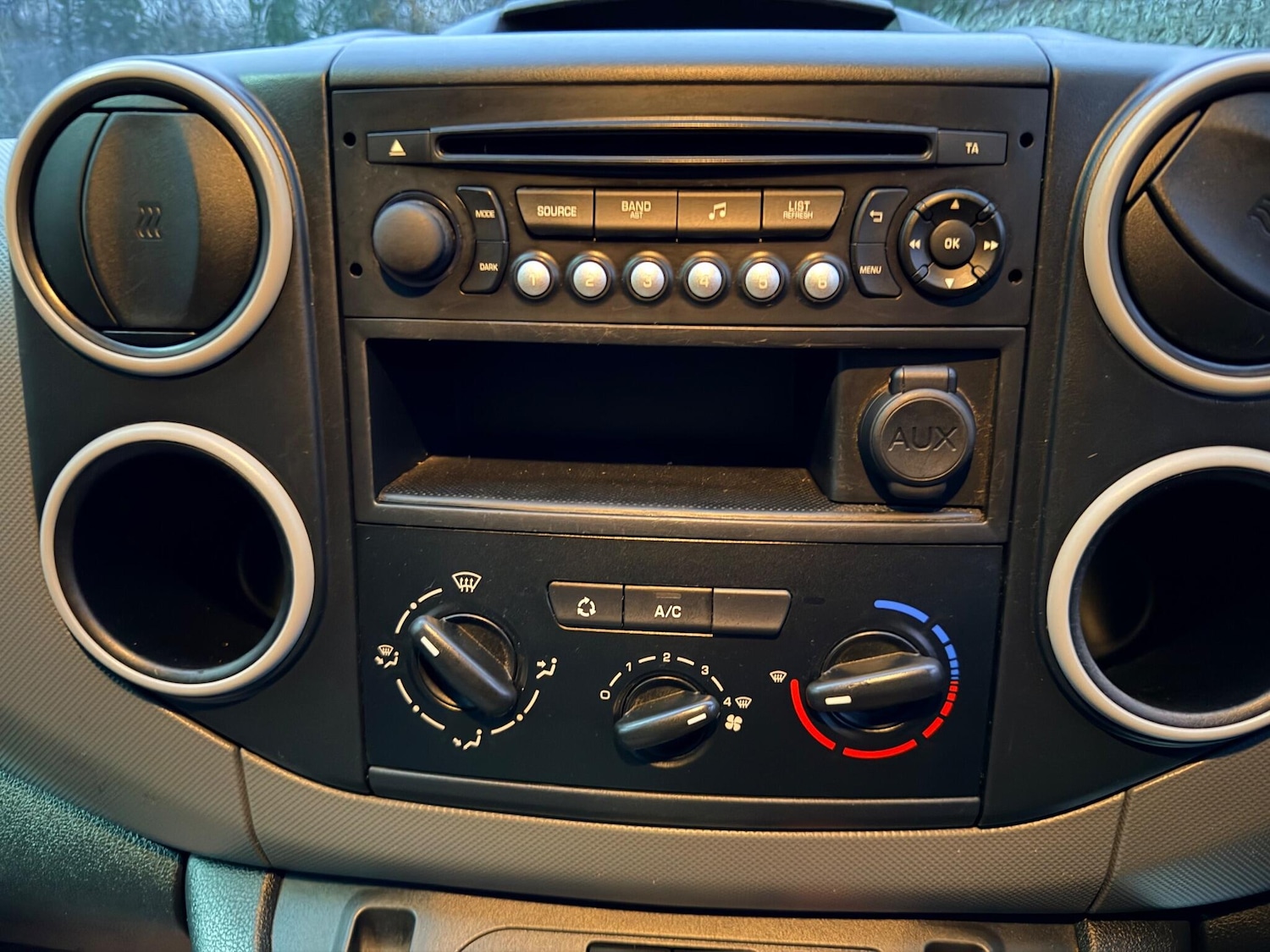 Used Citroen Berlingo 2013 for sale - 77081509: Photo 31