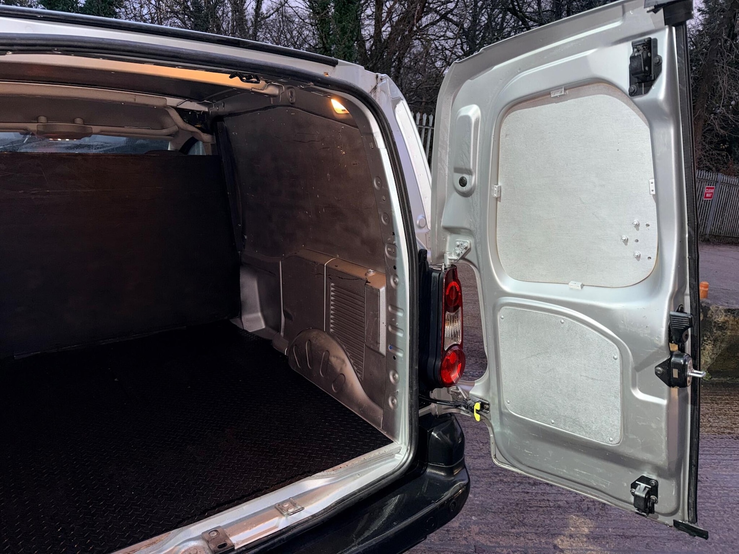 Used Citroen Berlingo 2013 for sale - 77081509: Photo 37