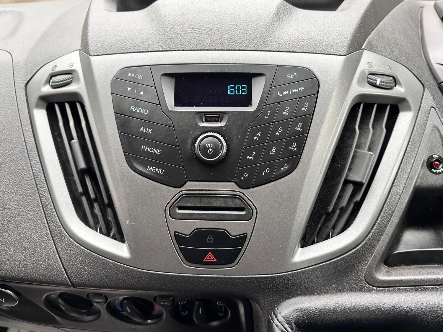 Used Ford Transit Custom 2017 for sale - 77242728: Photo 35