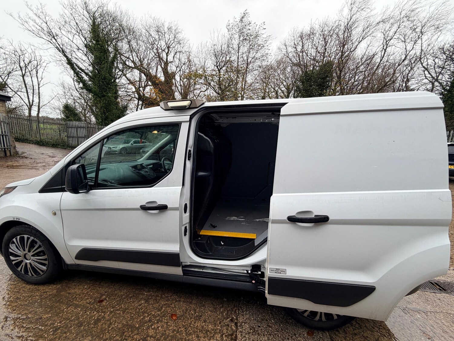 Used Ford Transit Connect 2017 for sale - 77016787: Photo 41