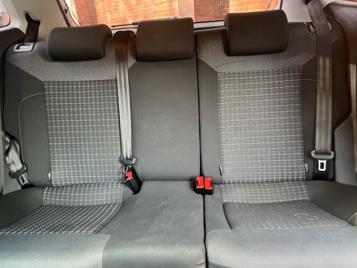 Used Volkswagen Polo 2015 for sale - 76388960: Photo 15