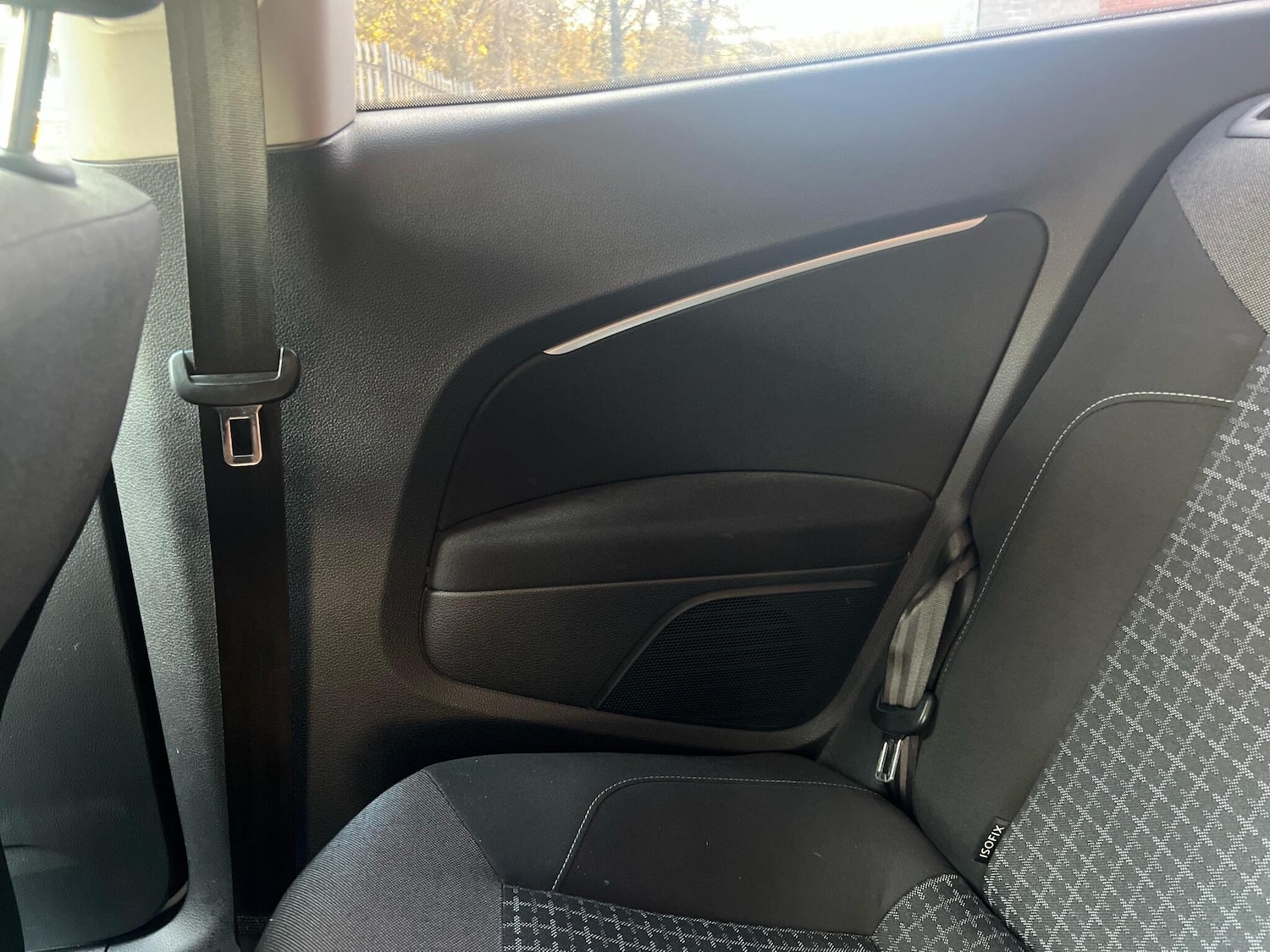 Used Volkswagen Polo 2015 for sale - 76388960: Photo 16