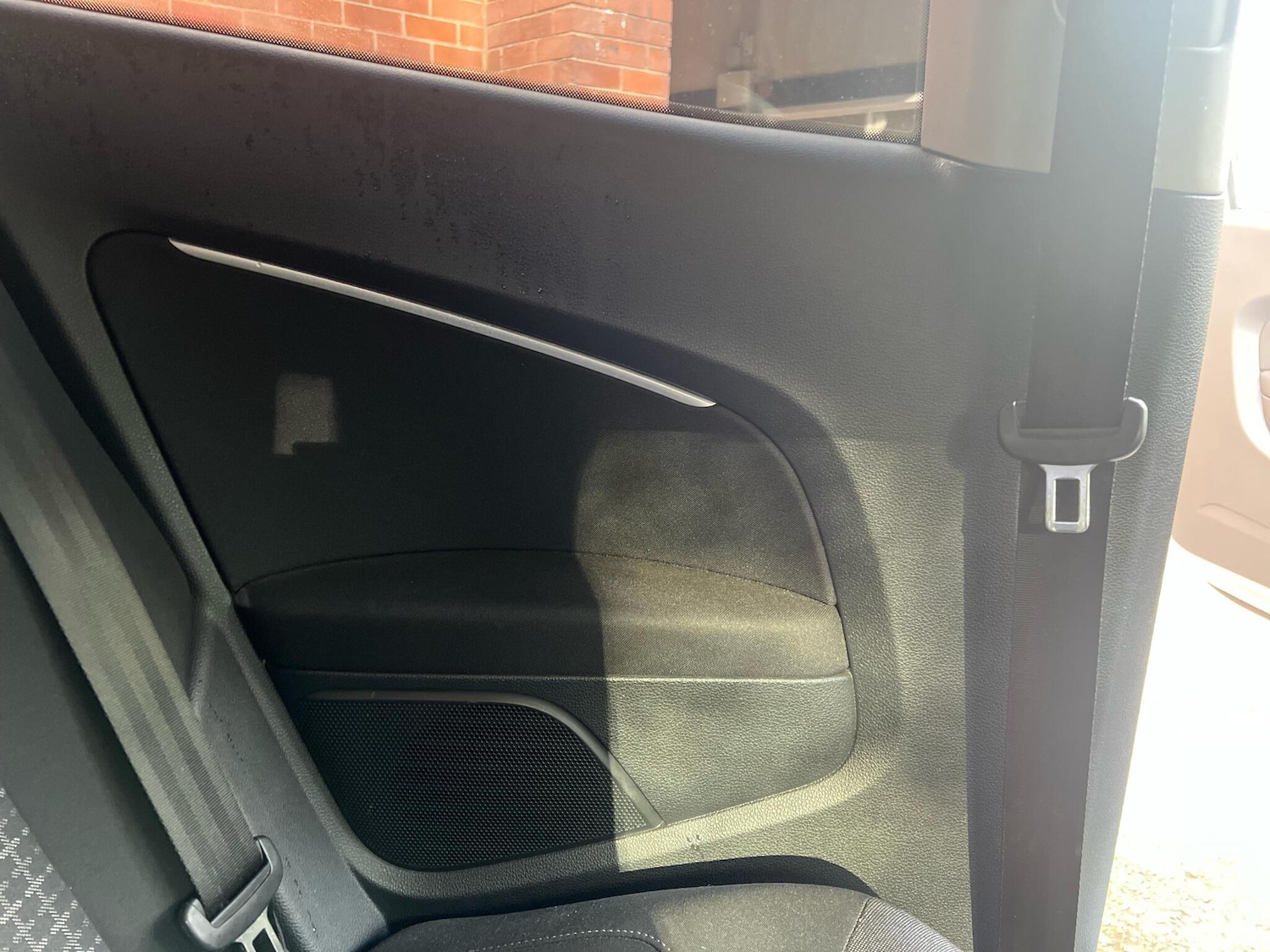 Used Volkswagen Polo 2015 for sale - 76388960: Photo 27