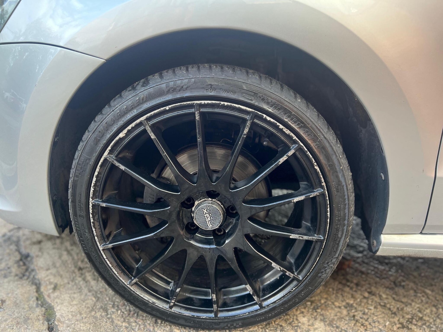 Used Volkswagen Polo 2015 for sale - 76388960: Photo 32