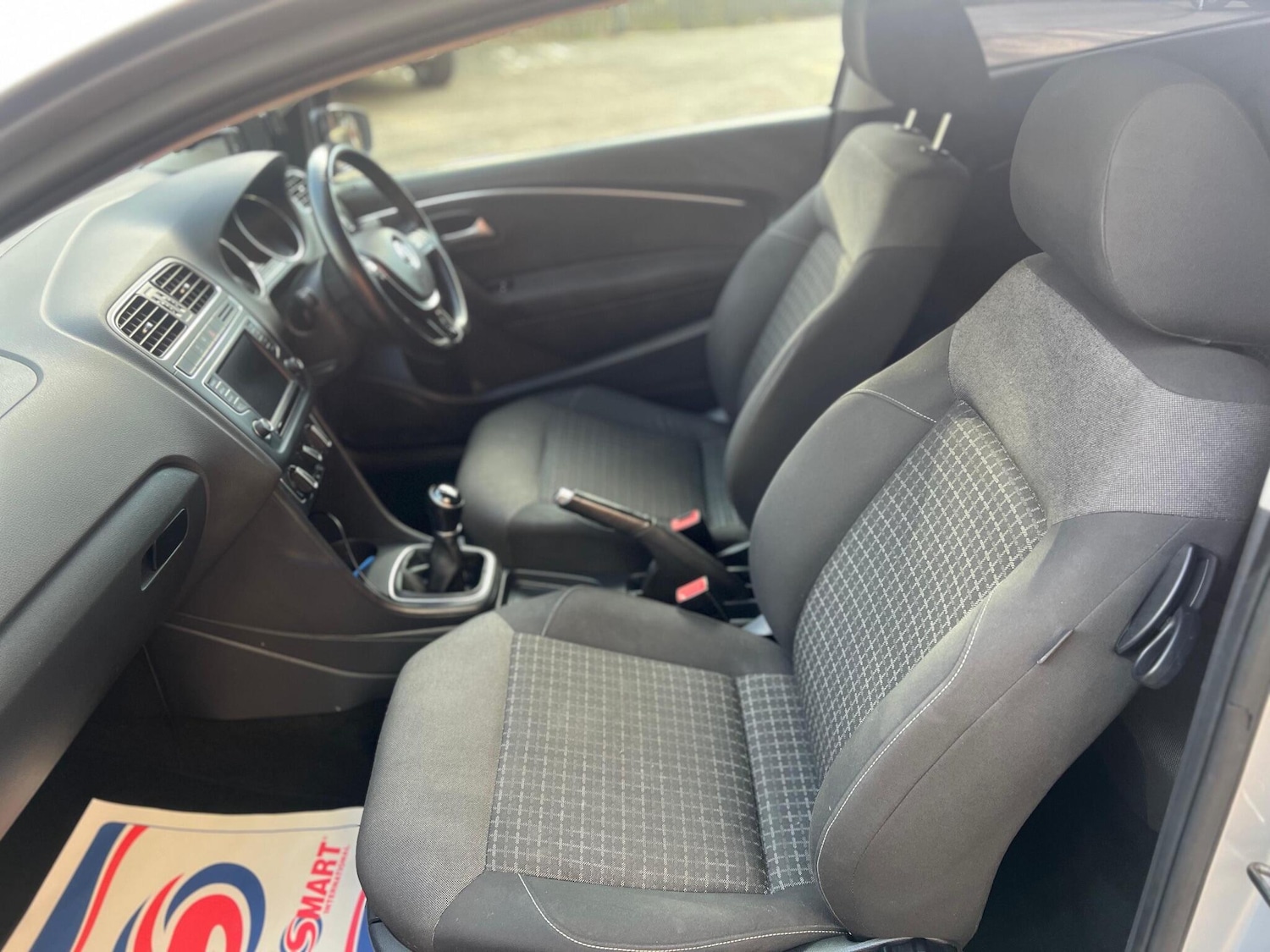 Used Volkswagen Polo 2015 for sale - 76388960: Photo 45