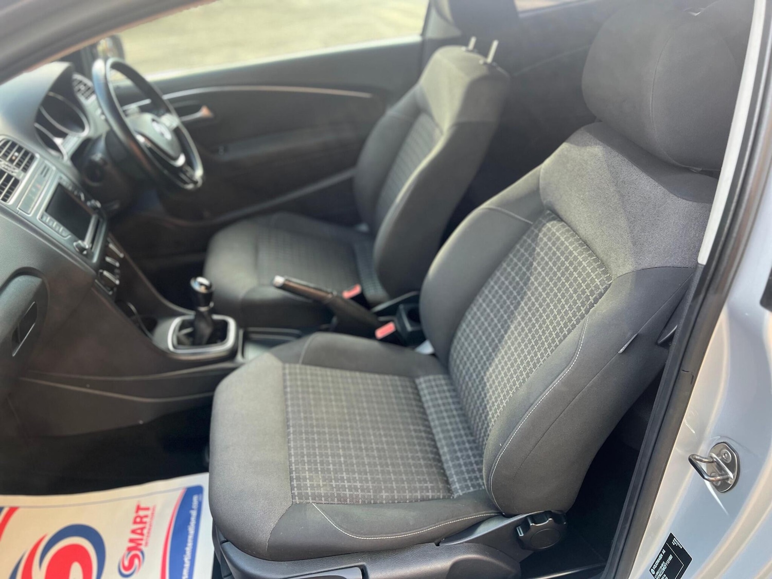 Used Volkswagen Polo 2015 for sale - 76388960: Photo 46