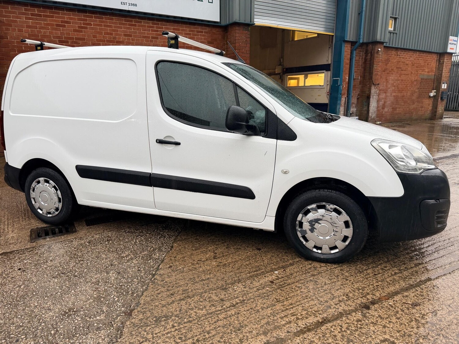 Used Citroen Berlingo 2017 for sale - 77396170: Photo 20