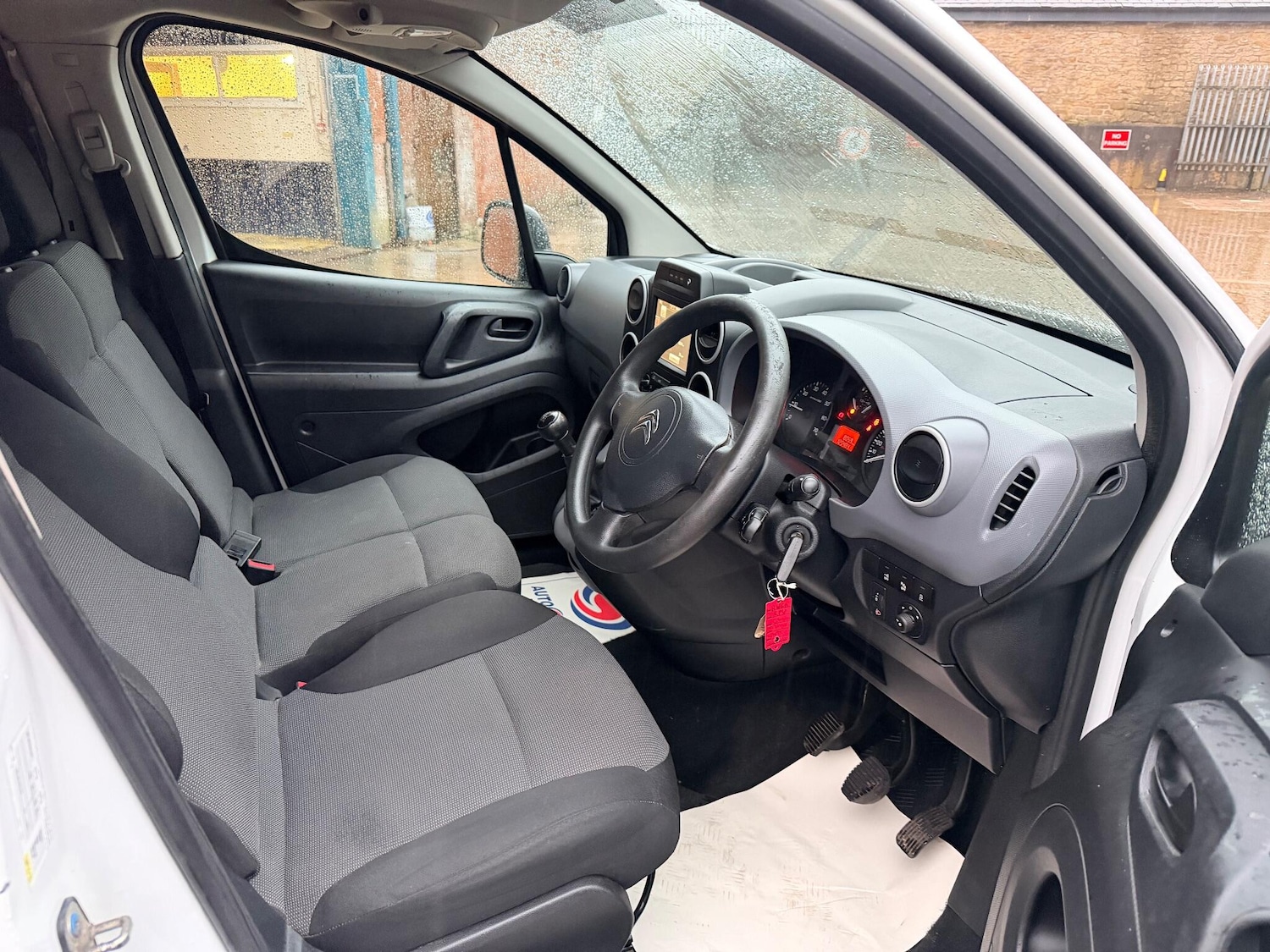 Used Citroen Berlingo 2017 for sale - 77396170: Photo 24