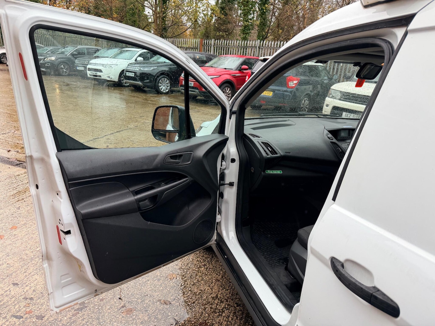 Used Ford Transit Connect 2017 for sale - 76584727: Photo 36