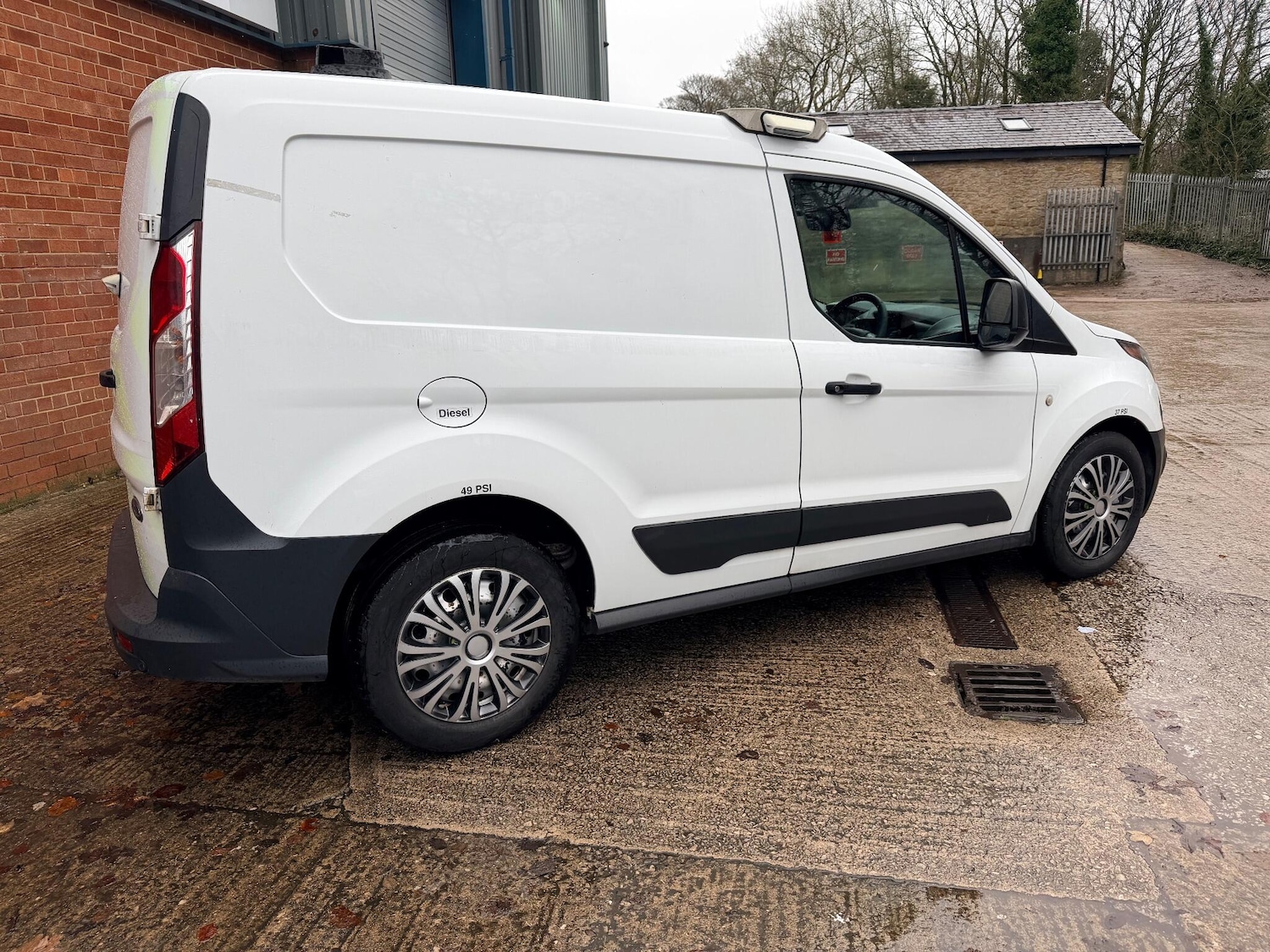 Used Ford Transit Connect 2017 for sale - 76584727: Photo 7