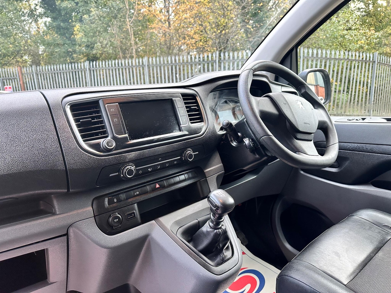 Used Peugeot Expert 2020 for sale - 76657557: Photo 29