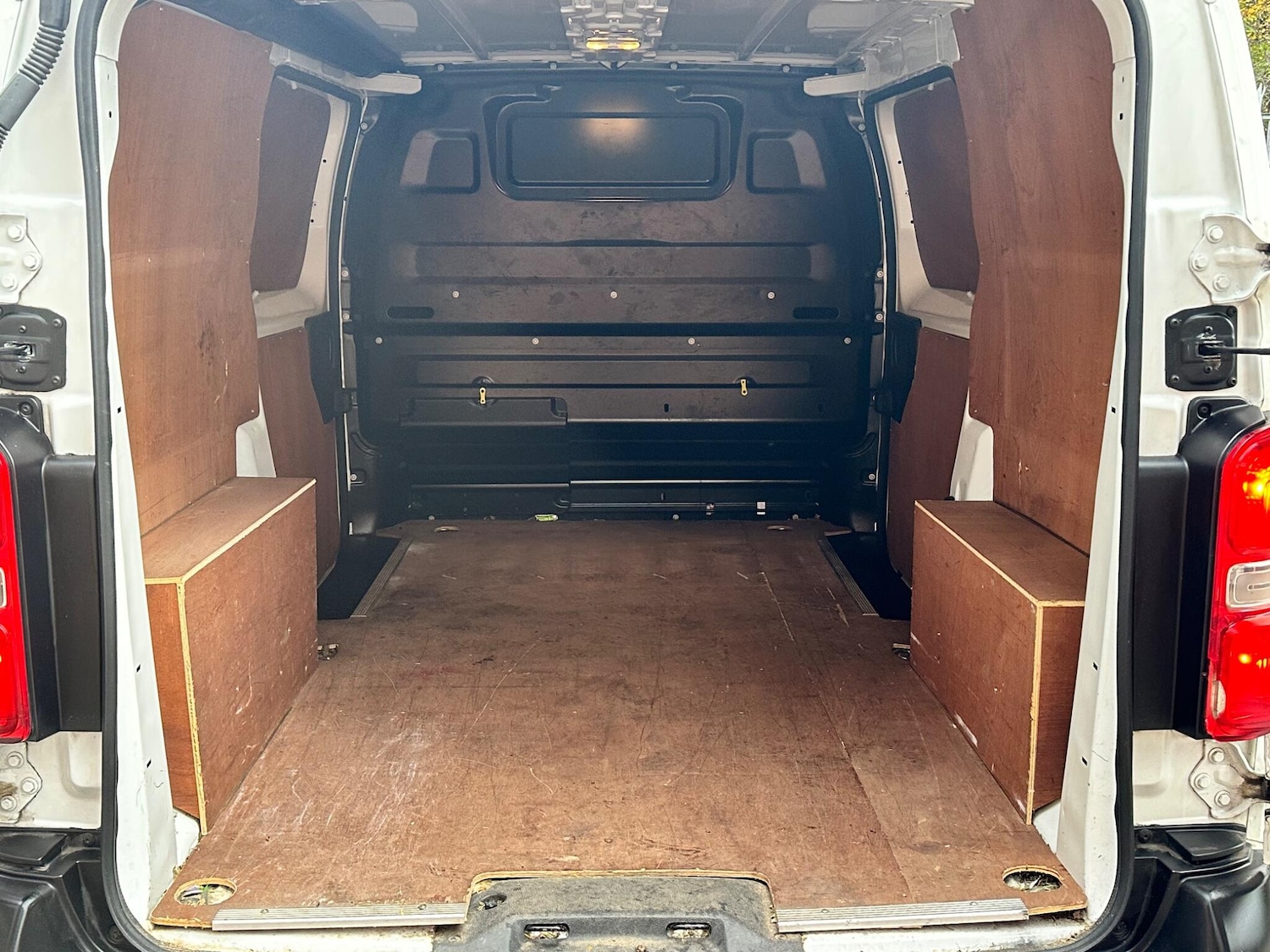 Used Peugeot Expert 2020 for sale - 76657557: Photo 48