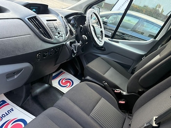 Used Ford Transit 2017 for sale - 77330591: Photo