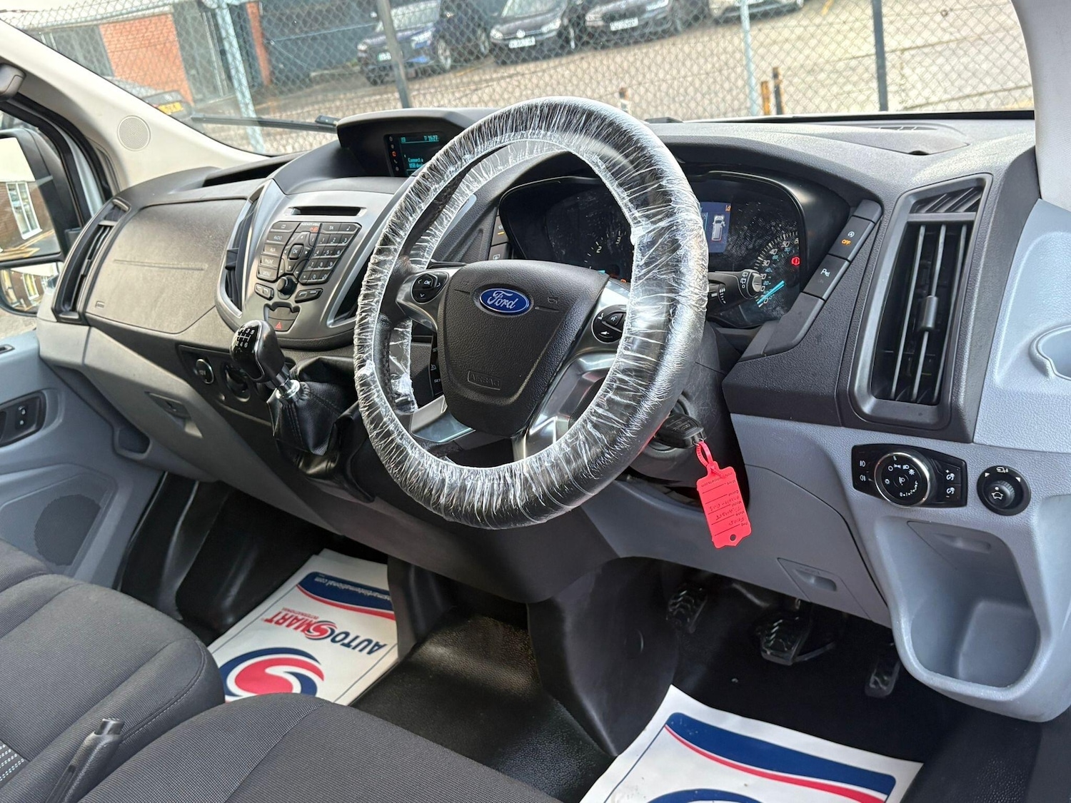 Used Ford Transit 2017 for sale - 77330591: Photo 36