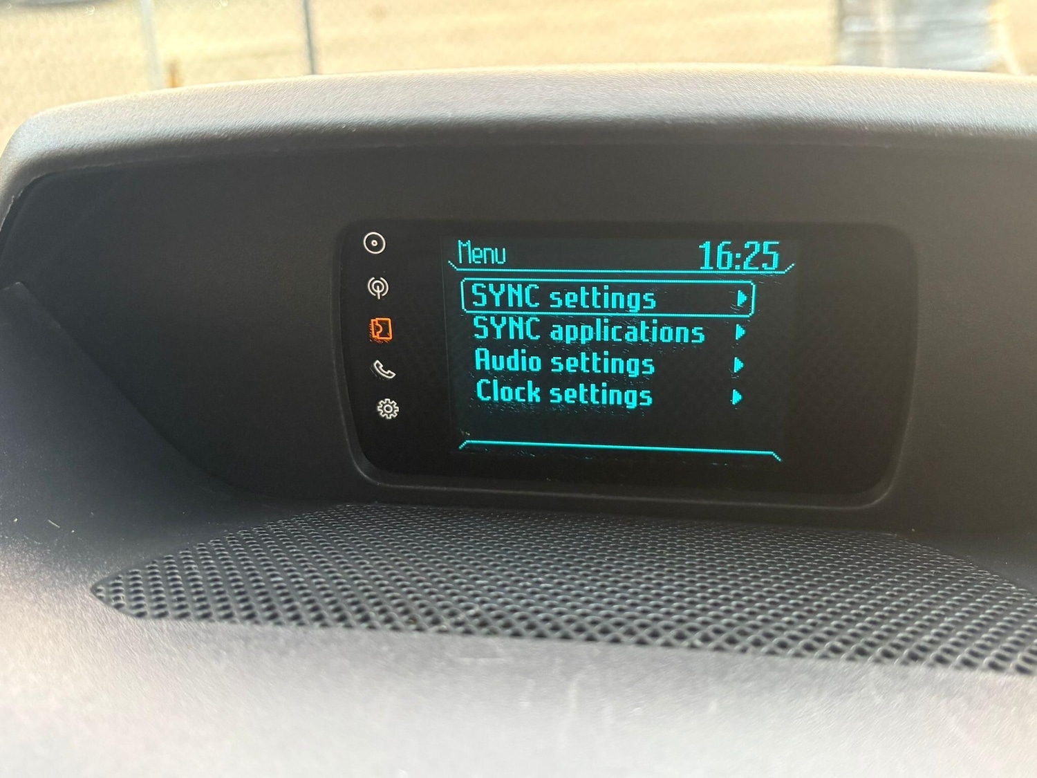 Used Ford Transit 2017 for sale - 77330591: Photo 40