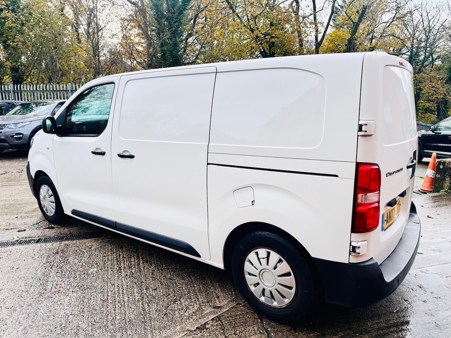 Used Citroen Dispatch 2017 for sale - 76484648: Photo 13