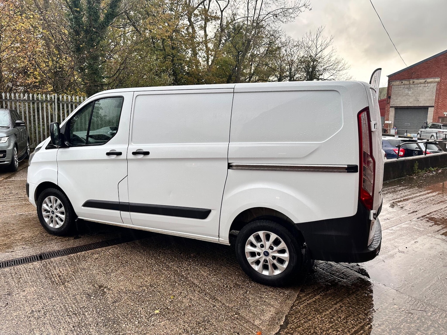 Used Ford Transit Custom 2014 for sale - 76432868: Photo 14