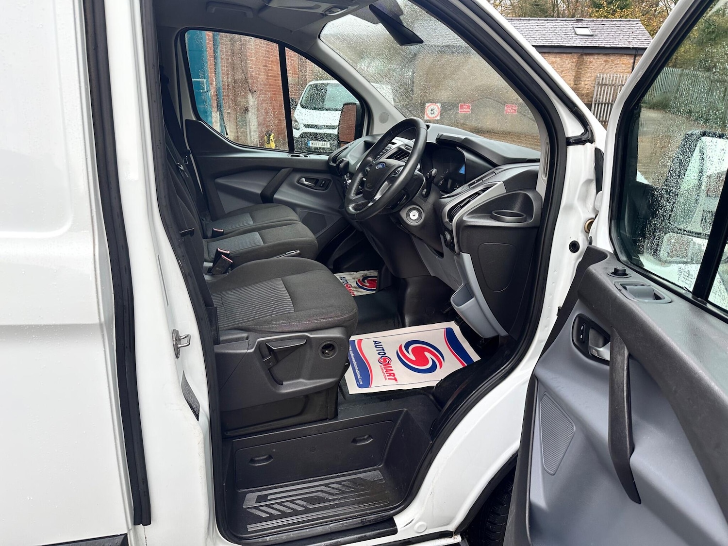 Used Ford Transit Custom 2014 for sale - 76432868: Photo 24