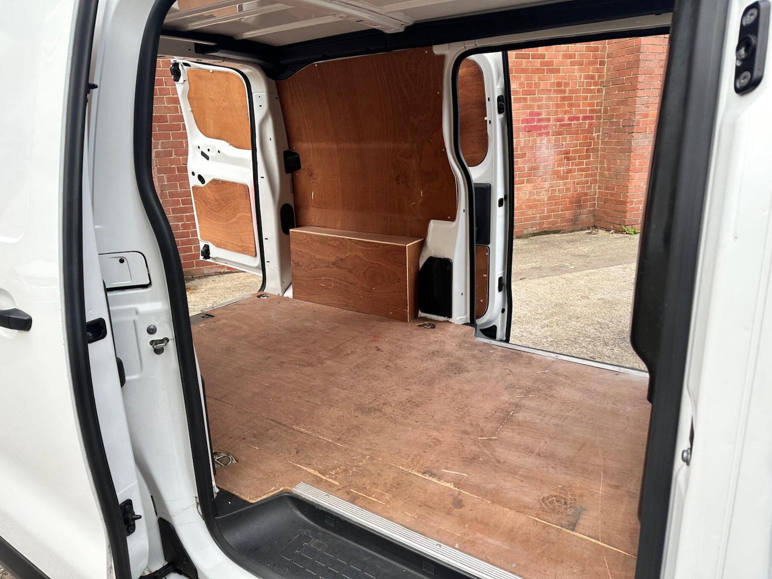 Used Peugeot Expert 2020 for sale - 76388350: Photo 50