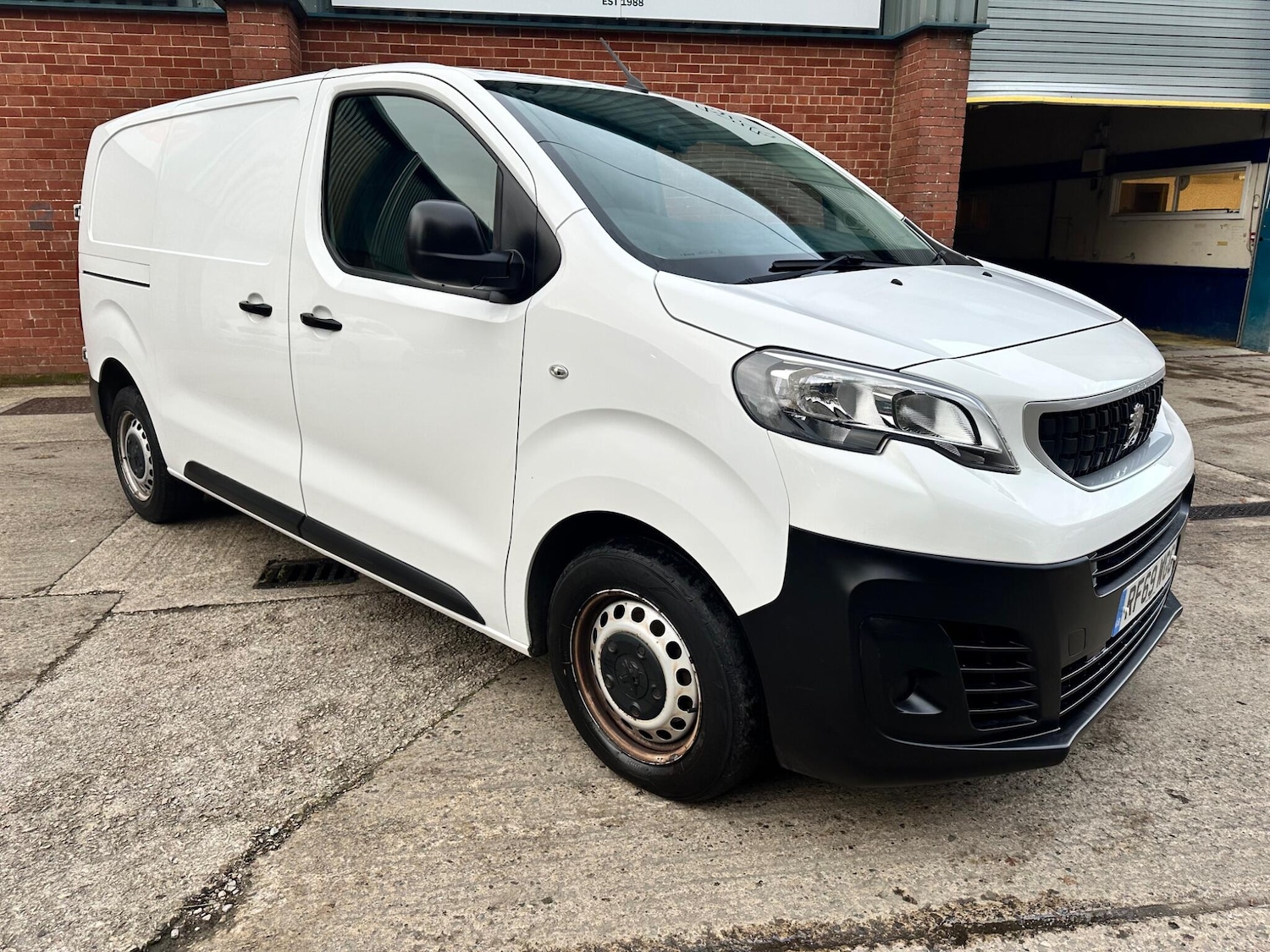 Used Peugeot Expert 2020 for sale - 76388350: Photo 7