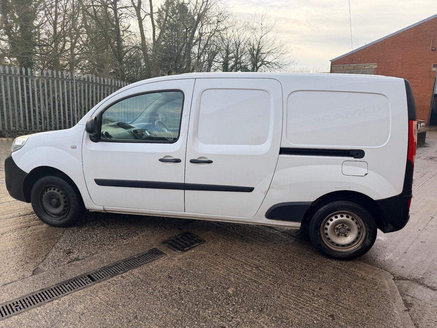 Used Renault Kangoo Maxi 2014 for sale - 76832904: Photo 17